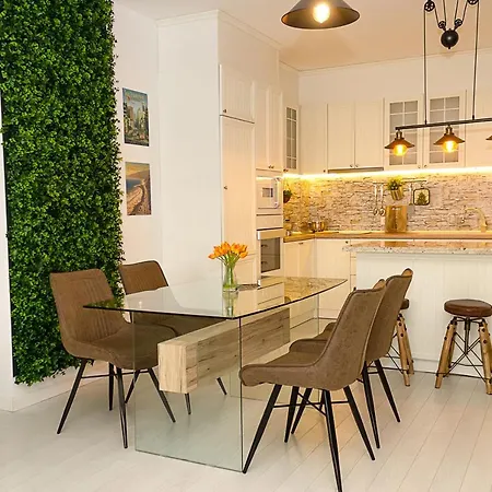 High-end 2bd In The Center Of By Flat Mаnager Apartament Varna